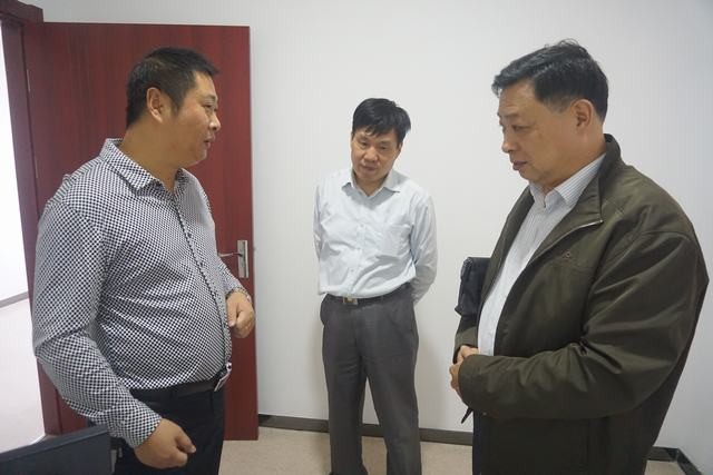 市儿童福利院、慈善总会领导莅临靖儿康参观指导(图2)