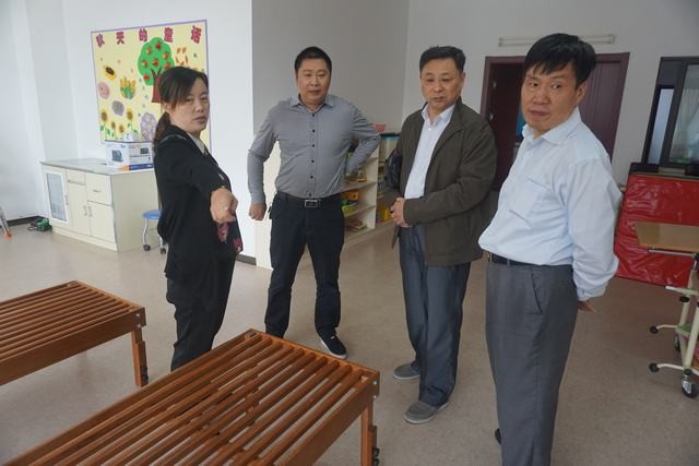 市儿童福利院、慈善总会领导莅临靖儿康参观指导(图3)